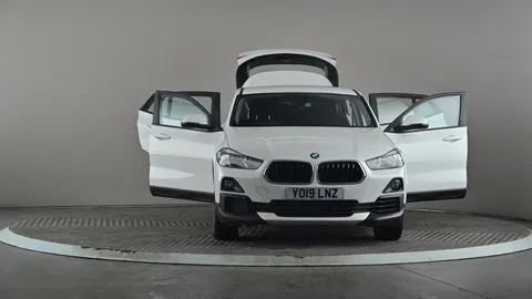 BMW X2 sDrive 18i SE