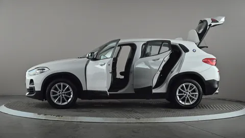 BMW X2 sDrive 18i SE