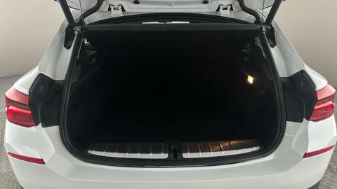 BMW X2 sDrive 18i SE