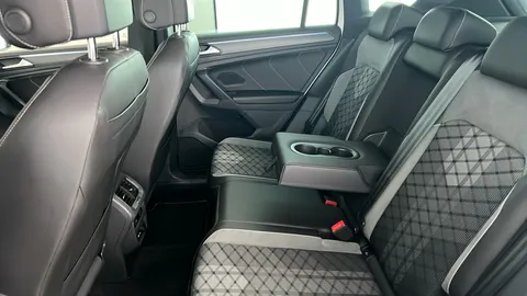 VOLKSWAGEN TIGUAN 1.5 TSI 150 R-Line DSG