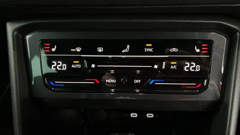 VOLKSWAGEN TIGUAN 1.5 TSI 150 R-Line DSG