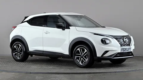 NISSAN JUKE 1.6 Hybrid N-Connecta Auto