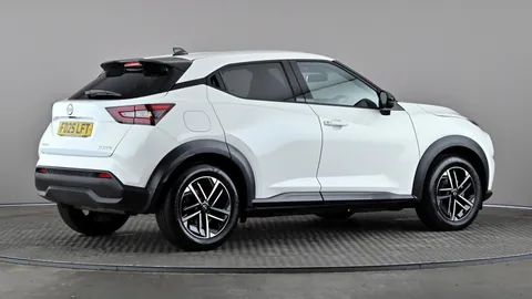 NISSAN JUKE 1.6 Hybrid N-Connecta Auto