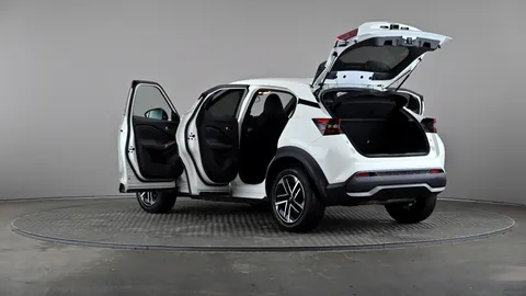 NISSAN JUKE 1.6 Hybrid N-Connecta Auto