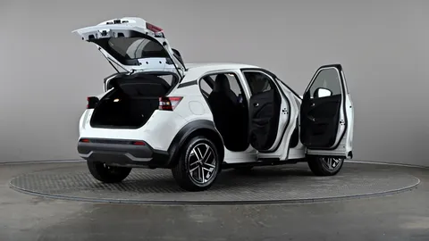 NISSAN JUKE 1.6 Hybrid N-Connecta Auto