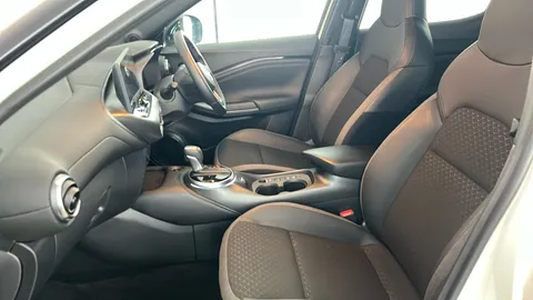 NISSAN JUKE 1.6 Hybrid N-Connecta Auto