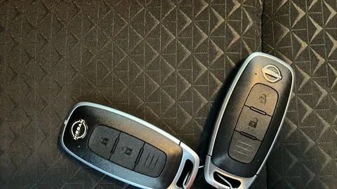 NISSAN JUKE 1.6 Hybrid N-Connecta Auto