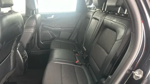 FORD KUGA 1.5 EcoBoost 150 Titanium Edition