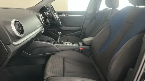 AUDI A3 1.5 TFSI Sport