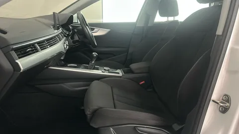AUDI A4 1.4T FSI Sport
