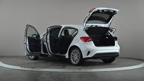 FORD FOCUS 1.0 EcoBoost 125 Titanium X Auto