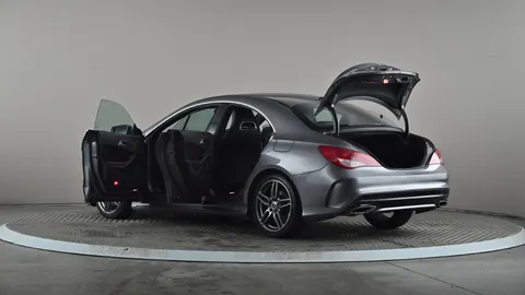 MERCEDES-BENZ CLA CLA 180 AMG Line Edition Tip Auto