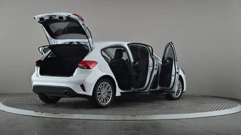 FORD FOCUS 1.0 EcoBoost 125 Titanium X Auto