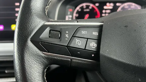 SEAT ARONA 1.0 TSI 110 SE Technology DSG