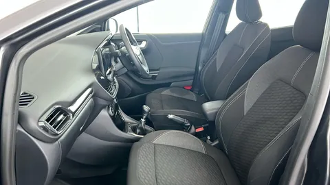 FORD PUMA 1.0 EcoBoost Hybrid mHEV Titanium