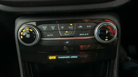 FORD PUMA 1.0 EcoBoost Hybrid mHEV Titanium