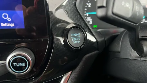 FORD PUMA 1.0 EcoBoost Hybrid mHEV Titanium