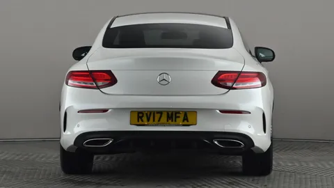 MERCEDES-BENZ C CLASS C200 AMG Line Premium 9G-Tronic