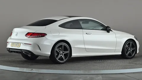 MERCEDES-BENZ C CLASS C200 AMG Line Premium 9G-Tronic