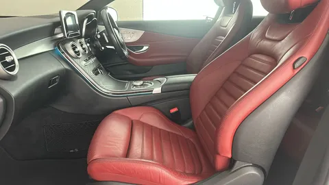 MERCEDES-BENZ C CLASS C200 AMG Line Premium 9G-Tronic