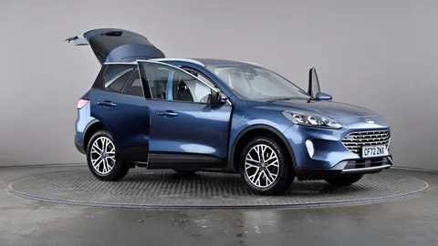 FORD KUGA 1.5 EcoBoost 150 Titanium Edition