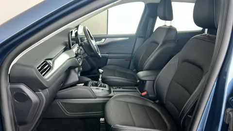 FORD KUGA 1.5 EcoBoost 150 Titanium Edition