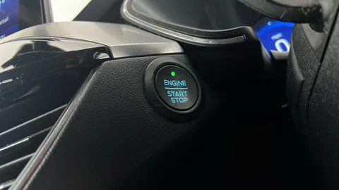 FORD KUGA 1.5 EcoBoost 150 Titanium Edition