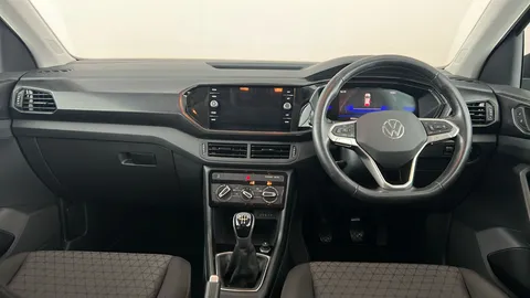 VOLKSWAGEN T-CROSS 1.0 TSI SE