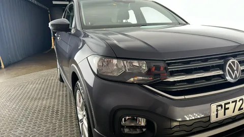 VOLKSWAGEN T-CROSS 1.0 TSI SE