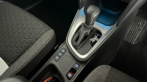 TOYOTA YARIS CROSS 1.5 Hybrid Design CVT