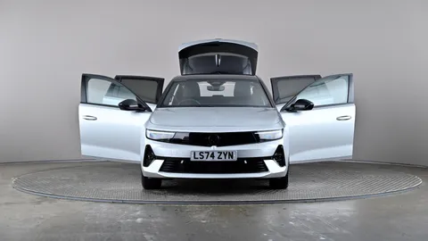 VAUXHALL ASTRA 1.2 Turbo 130 GS Auto