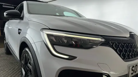 RENAULT ARKANA 1.6 E-Tech FHEV 145 Esprit Alpine Auto