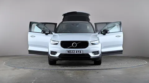 VOLVO XC40 1.5 T3 [163] R DESIGN Geartronic