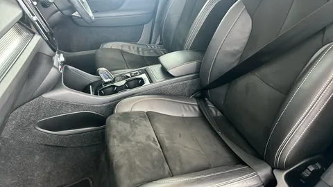 VOLVO XC40 1.5 T3 [163] R DESIGN Geartronic