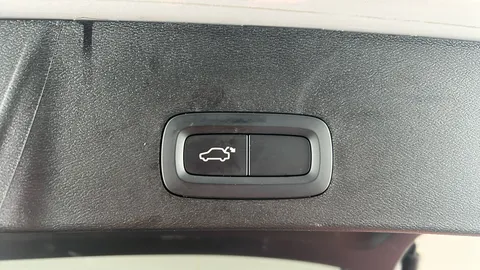 VOLVO XC40 1.5 T3 [163] R DESIGN Geartronic