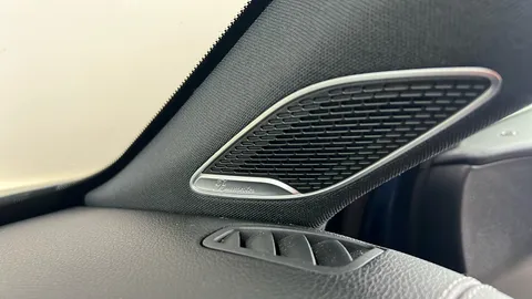 MERCEDES-BENZ A CLASS A35 4Matic Premium Plus Auto