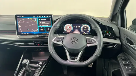 VOLKSWAGEN GOLF 1.5 TSI 150 R-Line