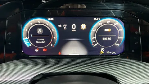 VOLKSWAGEN GOLF 1.5 TSI 150 R-Line