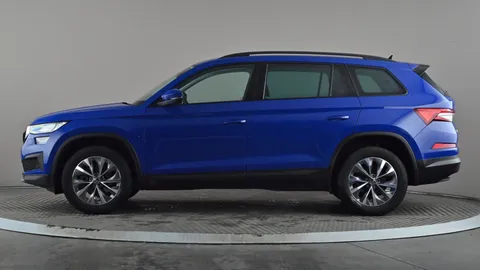SKODA KODIAQ 1.5 TSI SE Drive DSG [7 Seat]