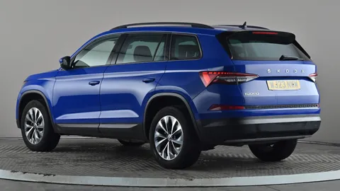 SKODA KODIAQ 1.5 TSI SE Drive DSG [7 Seat]