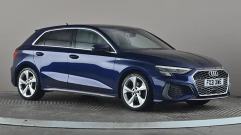 AUDI A3 35 TFSI S Line