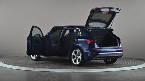 AUDI A3 35 TFSI S Line