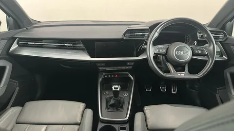 AUDI A3 35 TFSI S Line