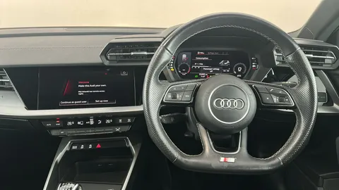 AUDI A3 35 TFSI S Line