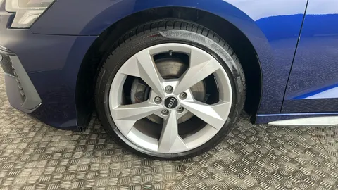 AUDI A3 35 TFSI S Line