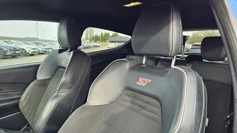 FORD FIESTA 1.5 EcoBoost ST-3