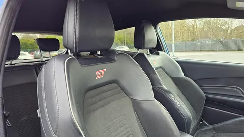 FORD FIESTA 1.5 EcoBoost ST-3