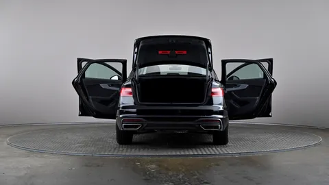 AUDI A4 35 TFSI Technik S Tronic