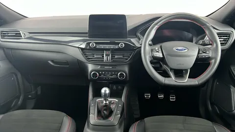 FORD KUGA 1.5 EcoBoost 150 ST-Line Edition