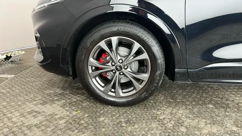 FORD KUGA 1.5 EcoBoost 150 ST-Line Edition